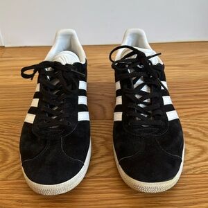 Adidas Originals Gazelle Black Sneakers Sz: W7